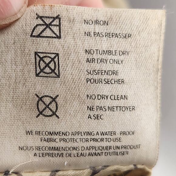 Sherpani Zoom Crossbody Bag Pockets Gray RFID Protection GUC - Picture 15 of 16